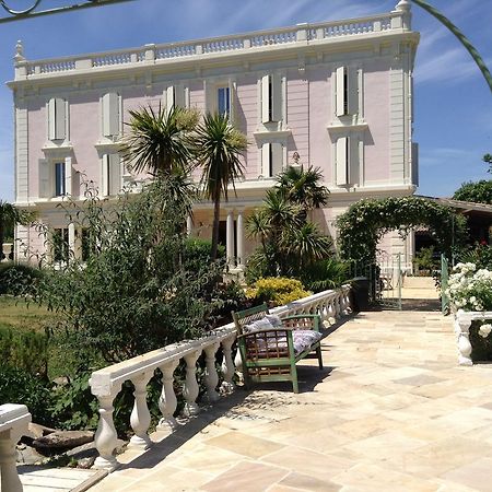 Chateau La Roque Margaux Servian Exterior photo