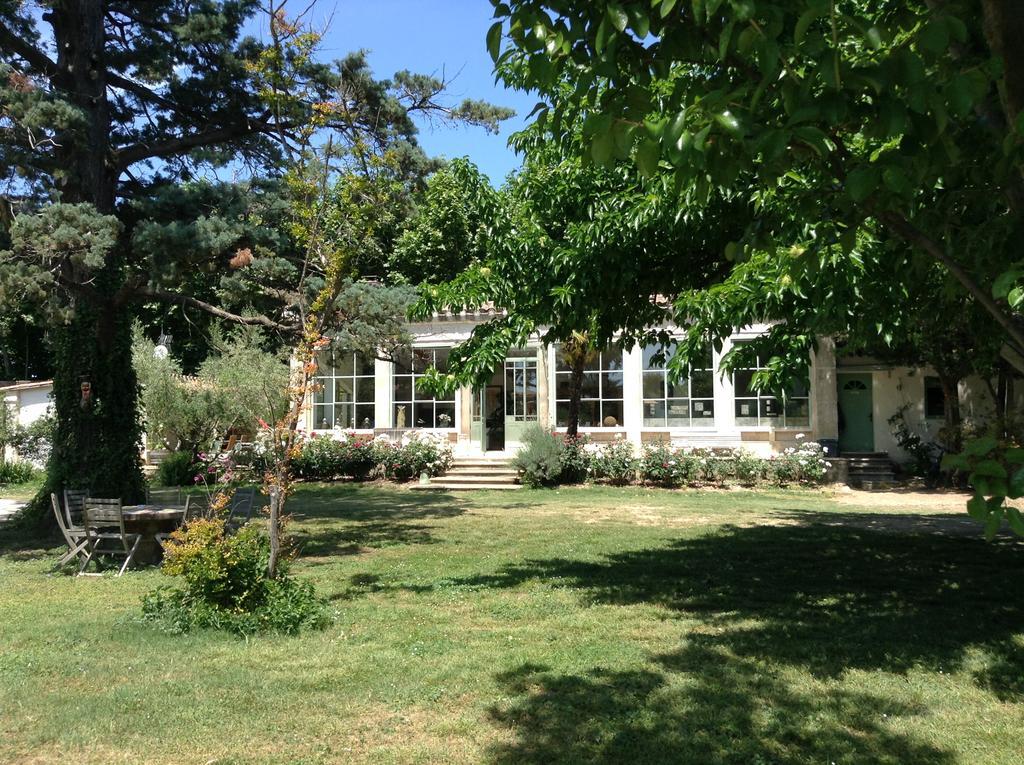 Chateau La Roque Margaux Servian Exterior photo
